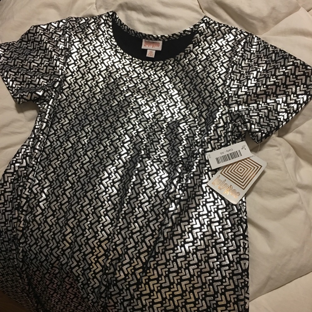 LulaRoe ✨NWT✨ Elegant Carly in Black/Silver Arrows - Picture 3 of 8